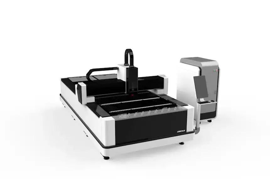 lazernyj-stanok-dla-rezki-metalla-gweike-lf3015e-ll